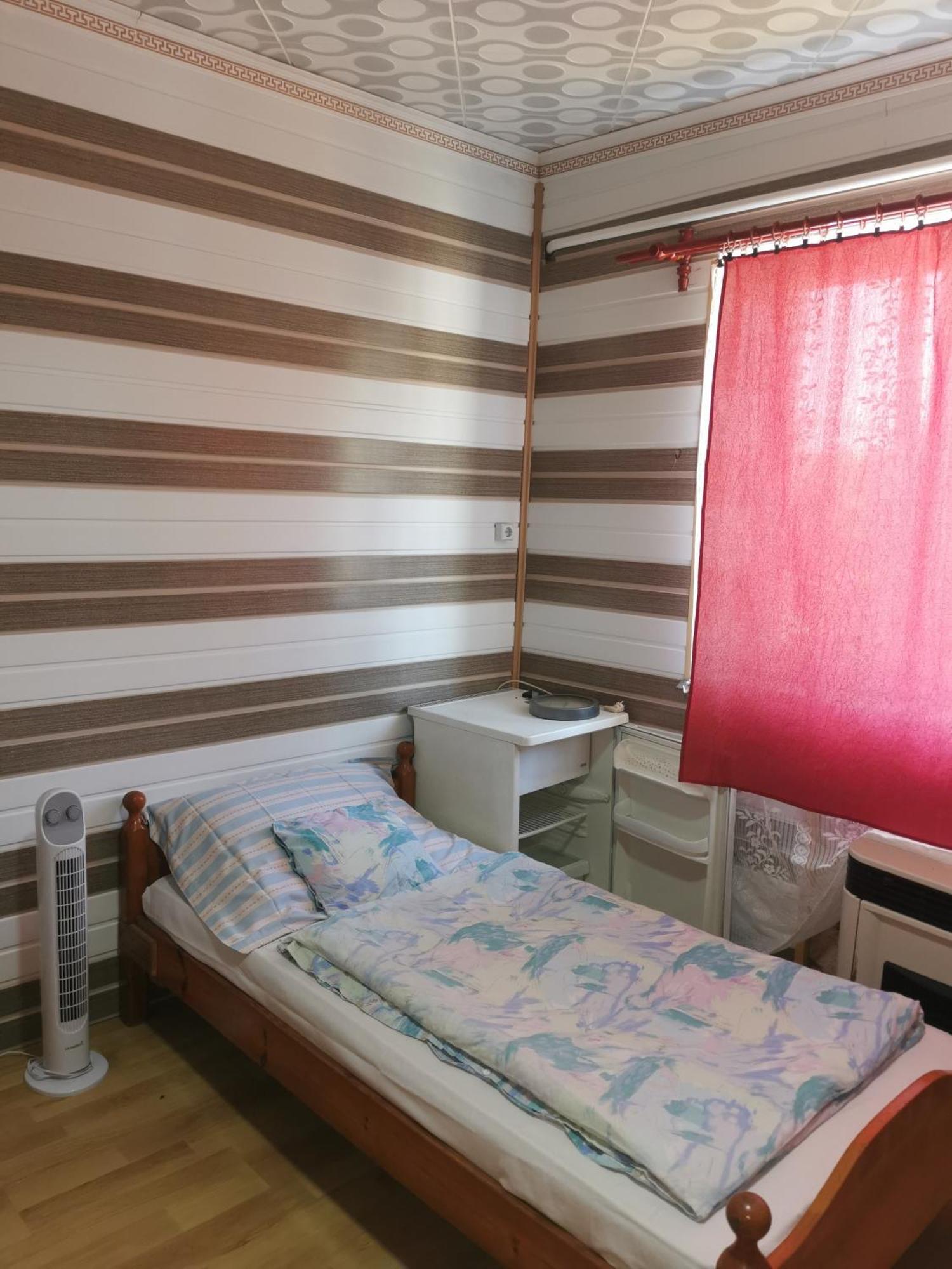 Edit Vendeghaz Tiszaújváros Pokoj fotografie